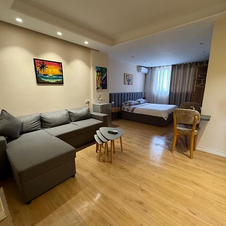 Toto Apartment Tirana Exterior photo